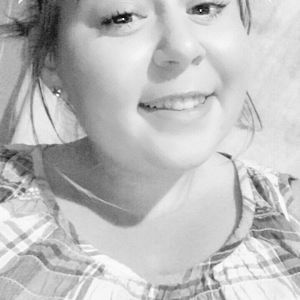 Meet your Posher, Stephanie lynn